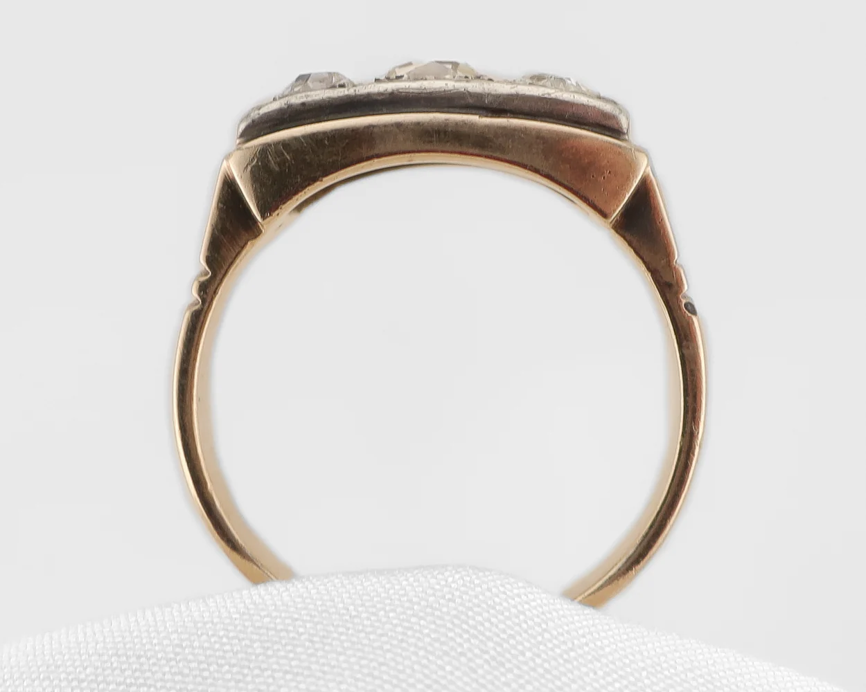 Art Deco 5-Stone Diamond Band - Image 2