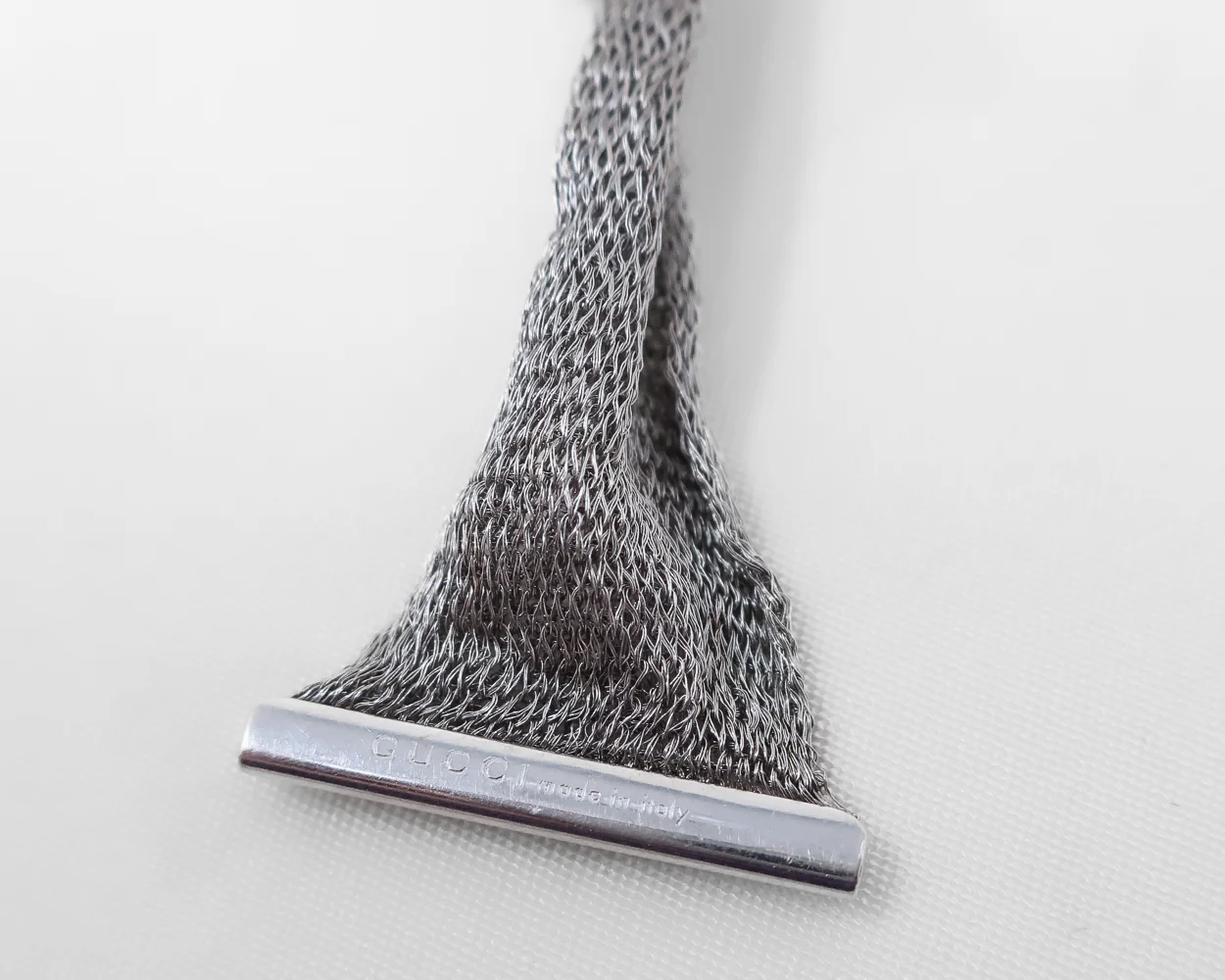 Vintage Gucci Mesh Tie Necklace - Image 3