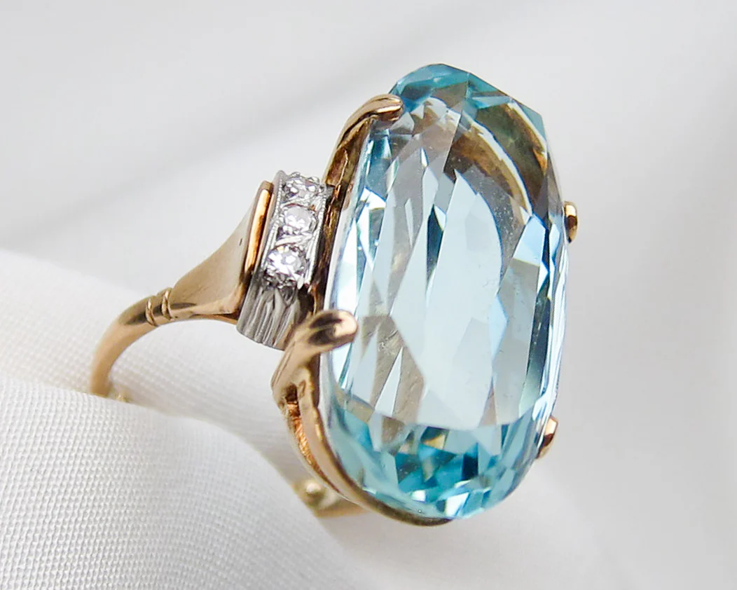 Retro Aquamarine Cocktail Ring - Image 6