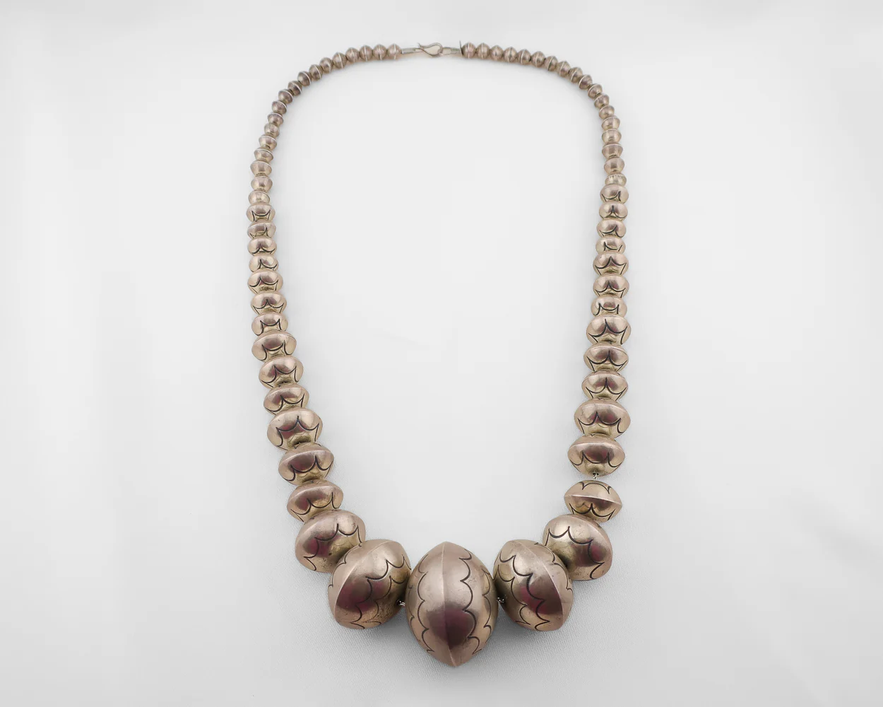 Navajo (Dine') Pearl Necklace